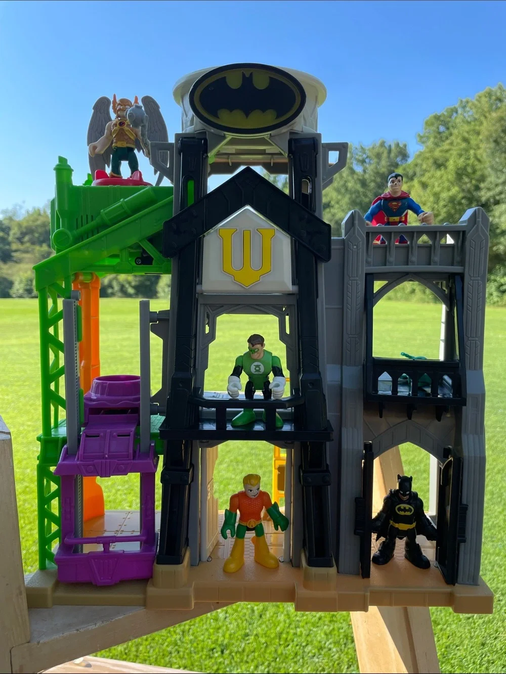 Fisher-Price DC Super Friends Multicolor Justice League Playset with Figures